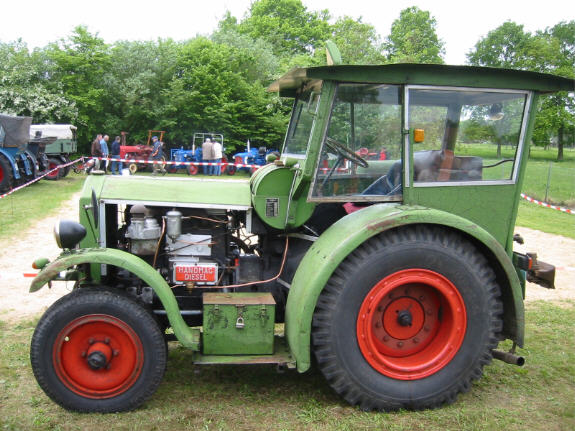 Hanomag SR 38